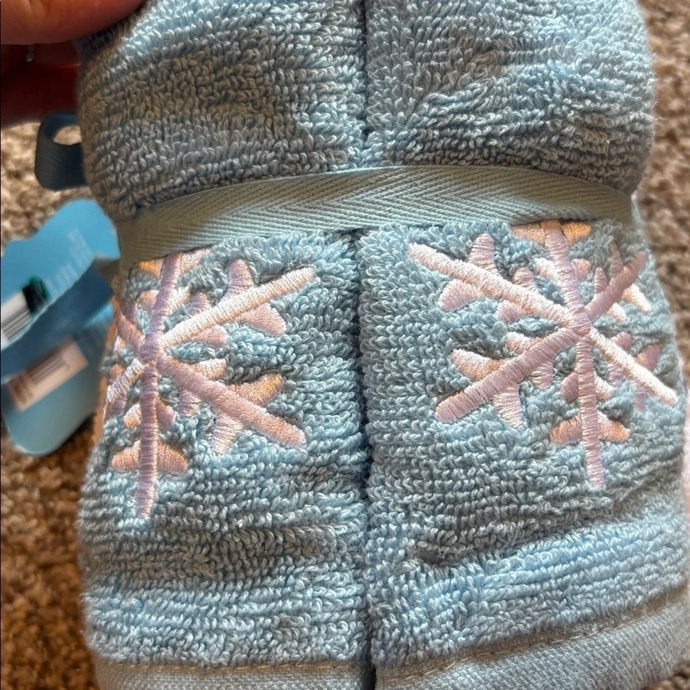 NWT Wash Cloth Set